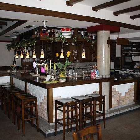 Landhotel Lindenhof Grevenbroich Buitenkant foto
