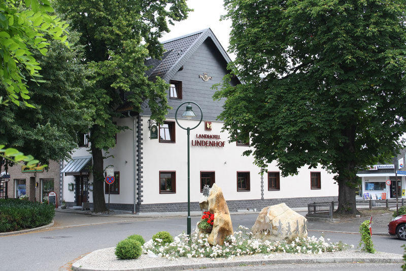 Landhotel Lindenhof Grevenbroich Buitenkant foto
