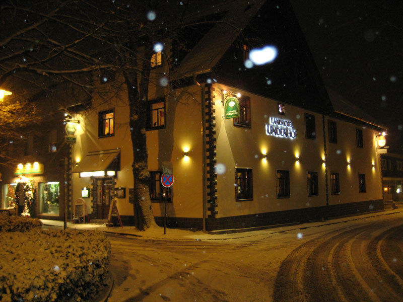 Landhotel Lindenhof Grevenbroich Buitenkant foto
